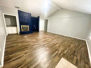12835 Pantano Drive in Houston, TX - Building Photo - Building Photo