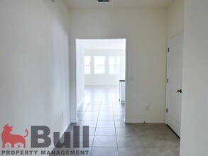 7821 Oak Reflection Lp in Davenport, FL - Building Photo - Building Photo