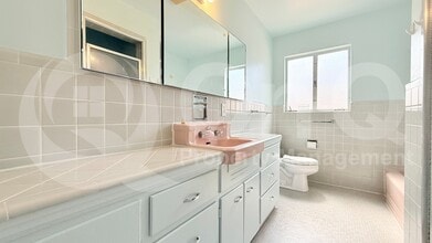 2212 E La Mirada St in Tucson, AZ - Building Photo - Building Photo
