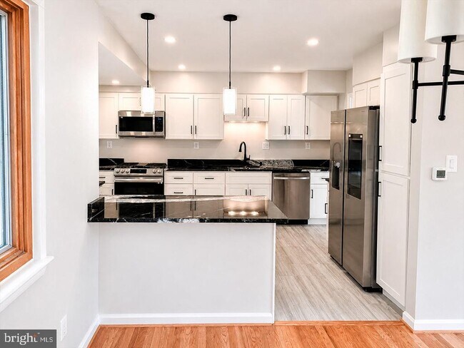 9118 Kirkdale Rd in Bethesda, MD - Building Photo - Building Photo