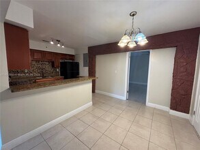 1830 NW 88th Terrace in Miami, FL - Building Photo - Building Photo