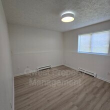 3829 Silver Lake Rd in Traverse City, MI - Building Photo - Building Photo