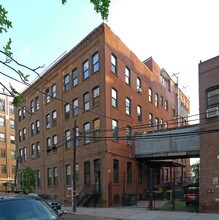 119 N 11th St in Brooklyn, NY - Foto de edificio - Building Photo