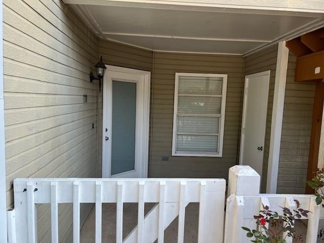 property at 5608 Cottage Hill Rd