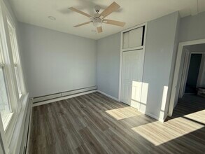 375 John F. Kennedy Blvd in Bayonne, NJ - Building Photo - Building Photo