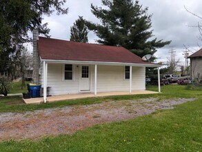 1660 Bamberger Rd in Etters, PA - Building Photo - Building Photo