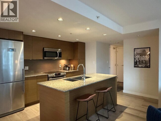 135 E 17th Ave in Vancouver, BC - Building Photo - Building Photo