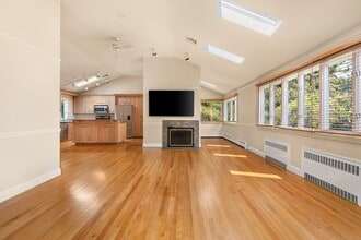 11 High Point Rd in Westport, CT - Building Photo - Building Photo