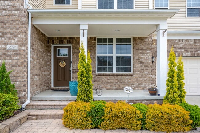 2391 Findley Cir in Lake Orion, MI - Building Photo - Building Photo