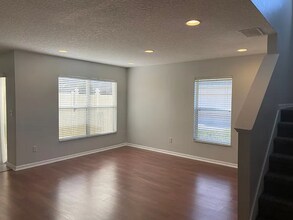 3035 Indus Dr in Orlando, FL - Building Photo - Building Photo