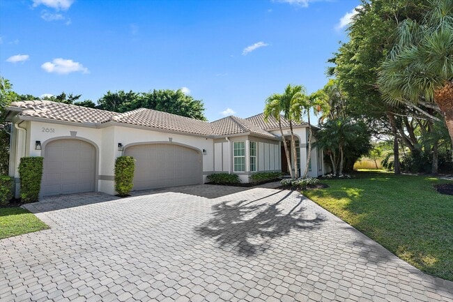 property at 2651 Players Ct