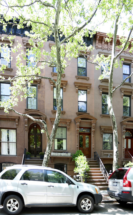 412 1/2 Clinton St in Brooklyn, NY - Foto de edificio