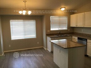 3801 Morning Glory Dr in Castle Rock, CO - Foto de edificio - Building Photo