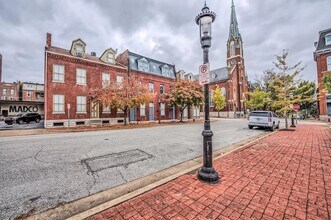 1703 S 11th St, Unit APT D in St. Louis, MO - Building Photo - Building Photo