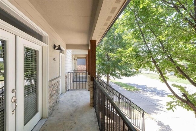 438 S Sang Ave in Fayetteville, AR - Building Photo - Building Photo