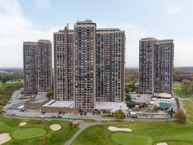 North Shore Towers
