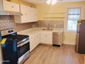 47 Lexington Ave in Albany, NY - Building Photo - Building Photo