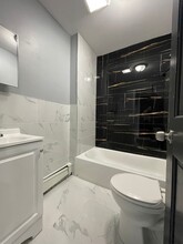 72 Hutton St in Jersey City, NJ - Building Photo - Building Photo