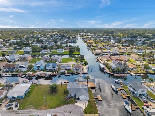 13836 Darlene Ave in Hudson, FL - Building Photo - Building Photo