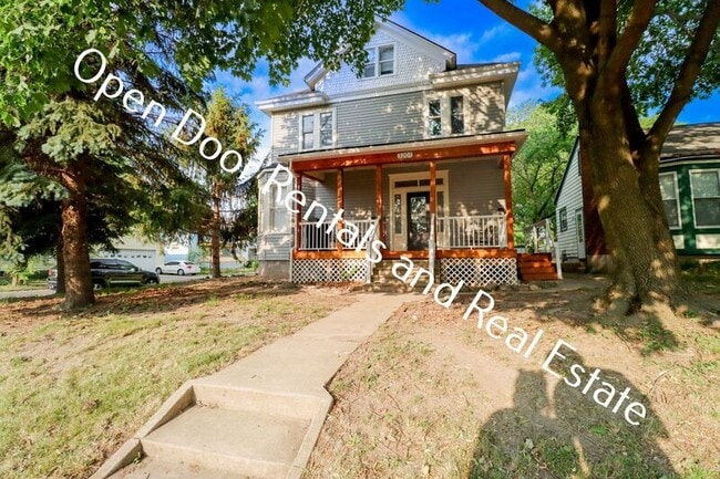 property at 3203 Fairfield Ave