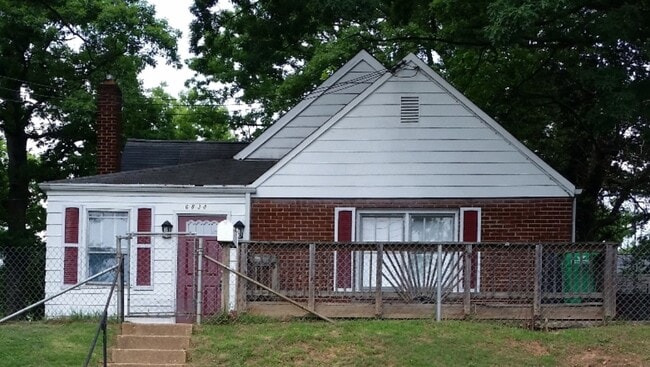 property at 6838 Barton Rd