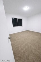 5424 16th Pl SW in Naples, FL - Building Photo - Building Photo