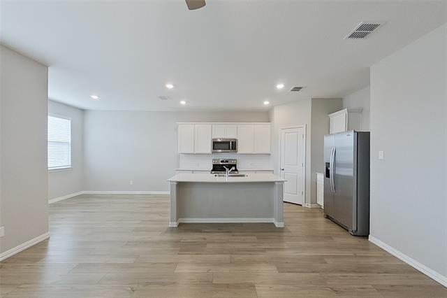 260 Jenkinson Dr in Fate, TX - Building Photo - Building Photo