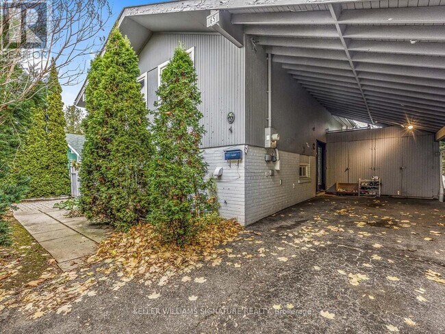 65 Orton Park Rd in Toronto, ON - Building Photo - Building Photo