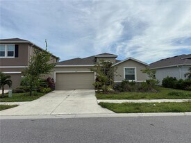 5740 Woodland Sage Dr in Sarasota, FL - Building Photo