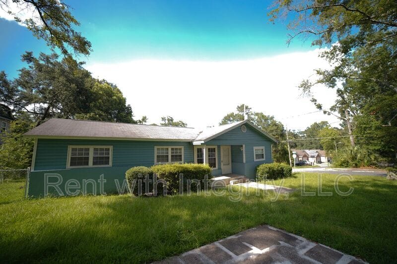 3424 Orlando Dr in Tallahassee, FL - Building Photo