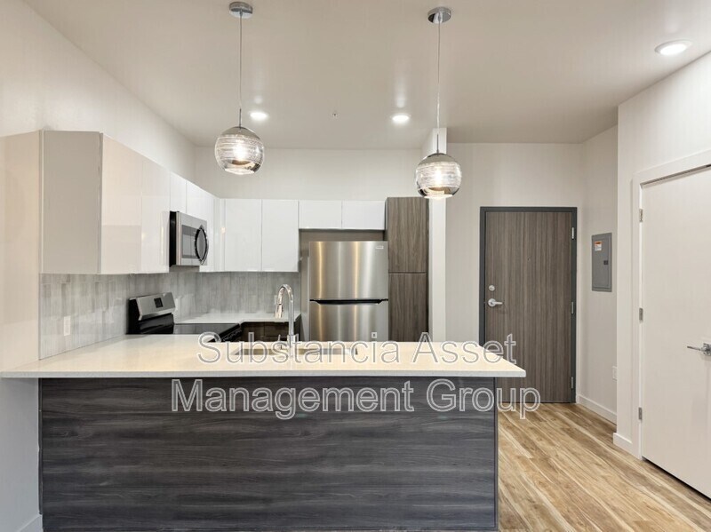 1665 Midtown Pl in Midwest City, OK - Building Photo