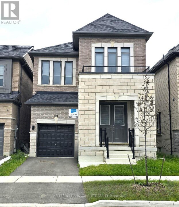 24 Del Grappa St in Caledon, ON - Building Photo