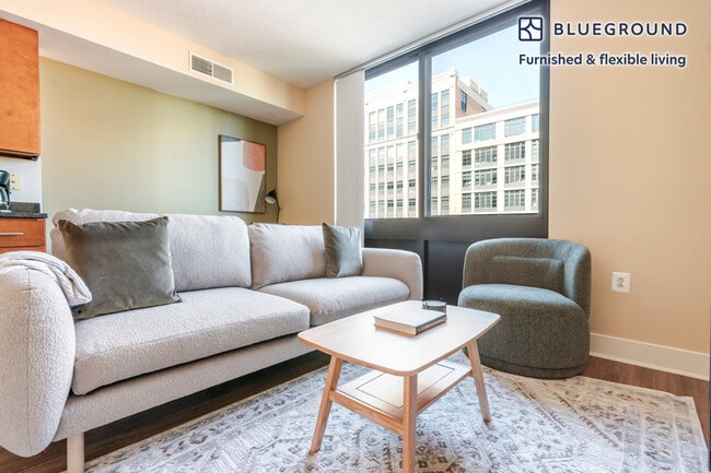 property at 425 L St NW