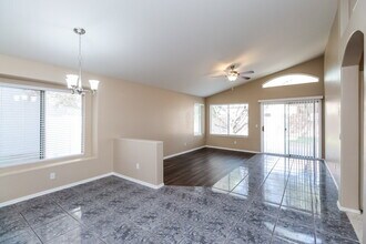 832 E Baylor Ln in Chandler, AZ - Foto de edificio - Building Photo