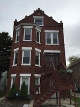1220 S Lombard Ave in Berwyn, IL - Building Photo - Building Photo