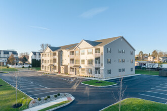 430 Cambria Street in Freemansburg, PA - Foto de edificio - Building Photo