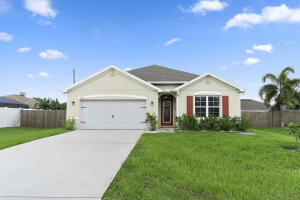 1810 SW Capehart Ave in Port St. Lucie, FL - Building Photo