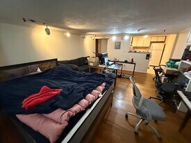 170 Marlborough St, Unit 1 in Boston, MA - Building Photo