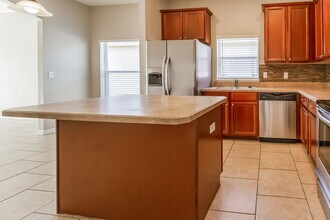 2274 Victoria Falls Dr in Orlando, FL - Building Photo - Building Photo