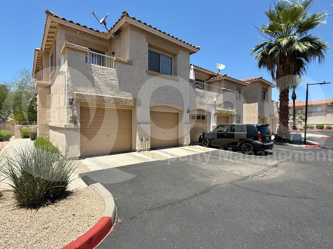 property at 525 N Miller Rd
