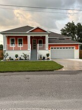 8605 Inwood Dr in Hudson, FL - Building Photo - Building Photo