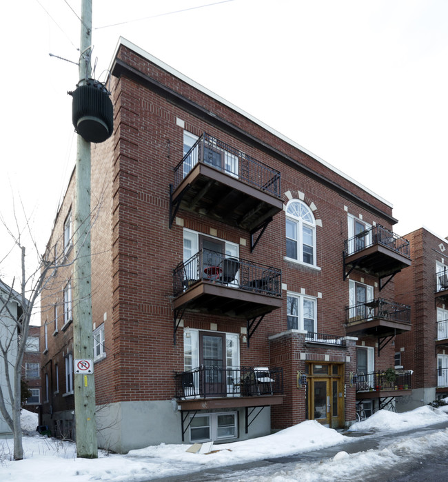 The Victoria Apartments in Ottawa, ON - Building Photo - Building Photo