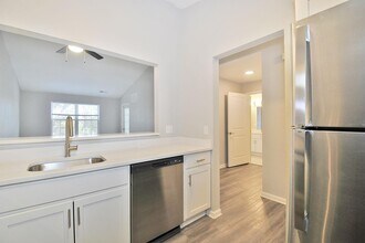 The Glens at Rolling Ridge in Howell, MI - Building Photo - Building Photo