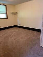 230 Meadow St in Naugatuck, CT - Building Photo - Building Photo