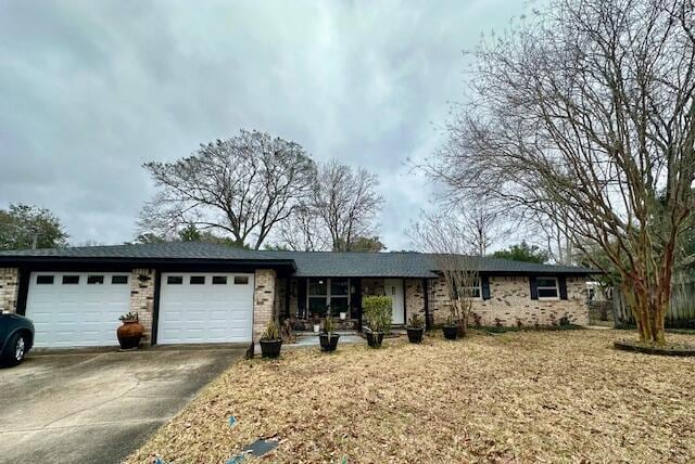 203 Hastings Ct