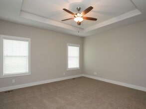 Elm St Villas in Ankeny, IA - Building Photo - Building Photo