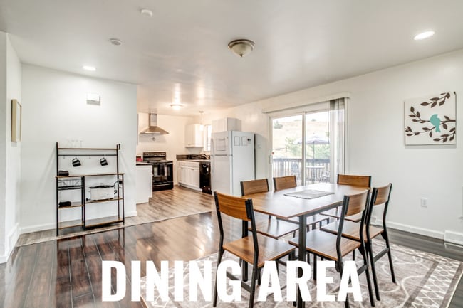 1320 Youngfield St in Golden, CO - Foto de edificio - Building Photo