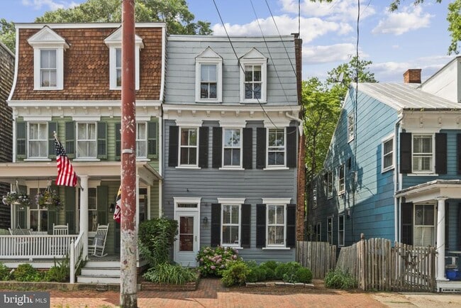 property at 111 Conduit St