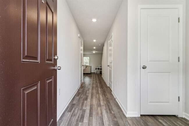 45356 Red Brick Dr in Callahan, FL - Building Photo - Building Photo
