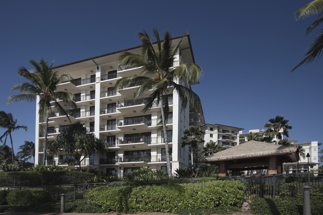 Beach Villas at Ko Olina in Kapolei, HI - Building Photo - Building Photo